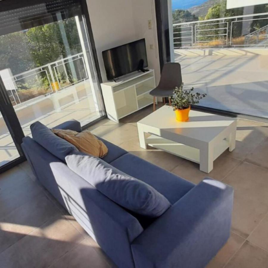 Oktonia Apartments-evia Apartment *